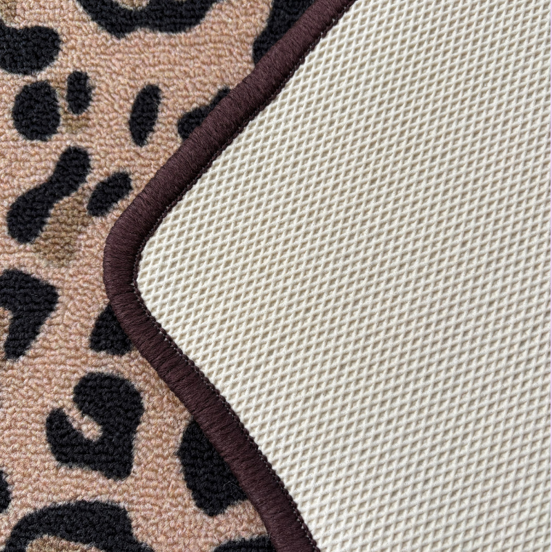 LEOPARD PRINT UNIVERSAL CAR MATS X 2
