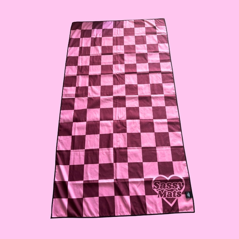 MOB WIFE REVERSIBLE TOWEL